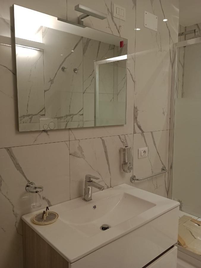 Hotel Centrale Europa Катания Екстериор снимка